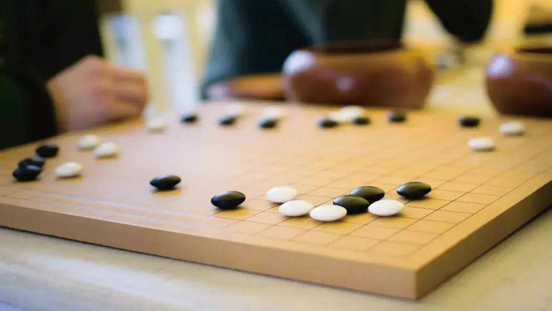 塑料材质与狗子围棋的区别